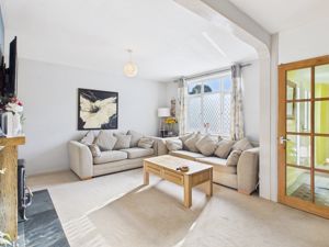 Sitting room - click for photo gallery